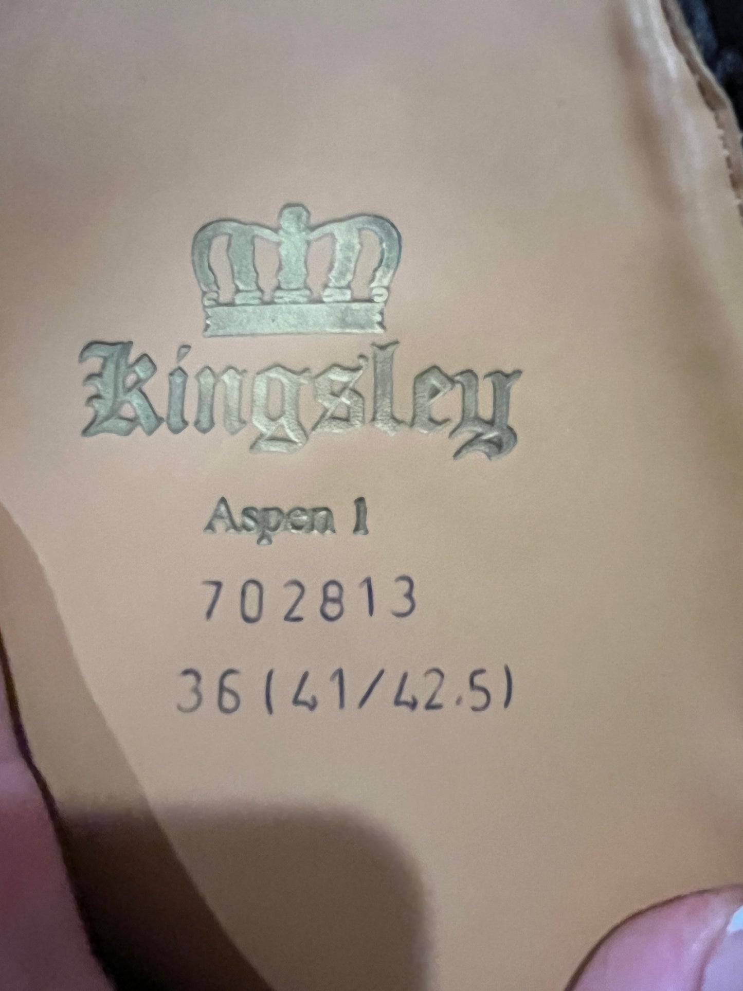 Kingsley Aspen 1- gently used