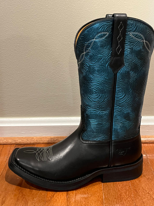 Deniro western roper size 40